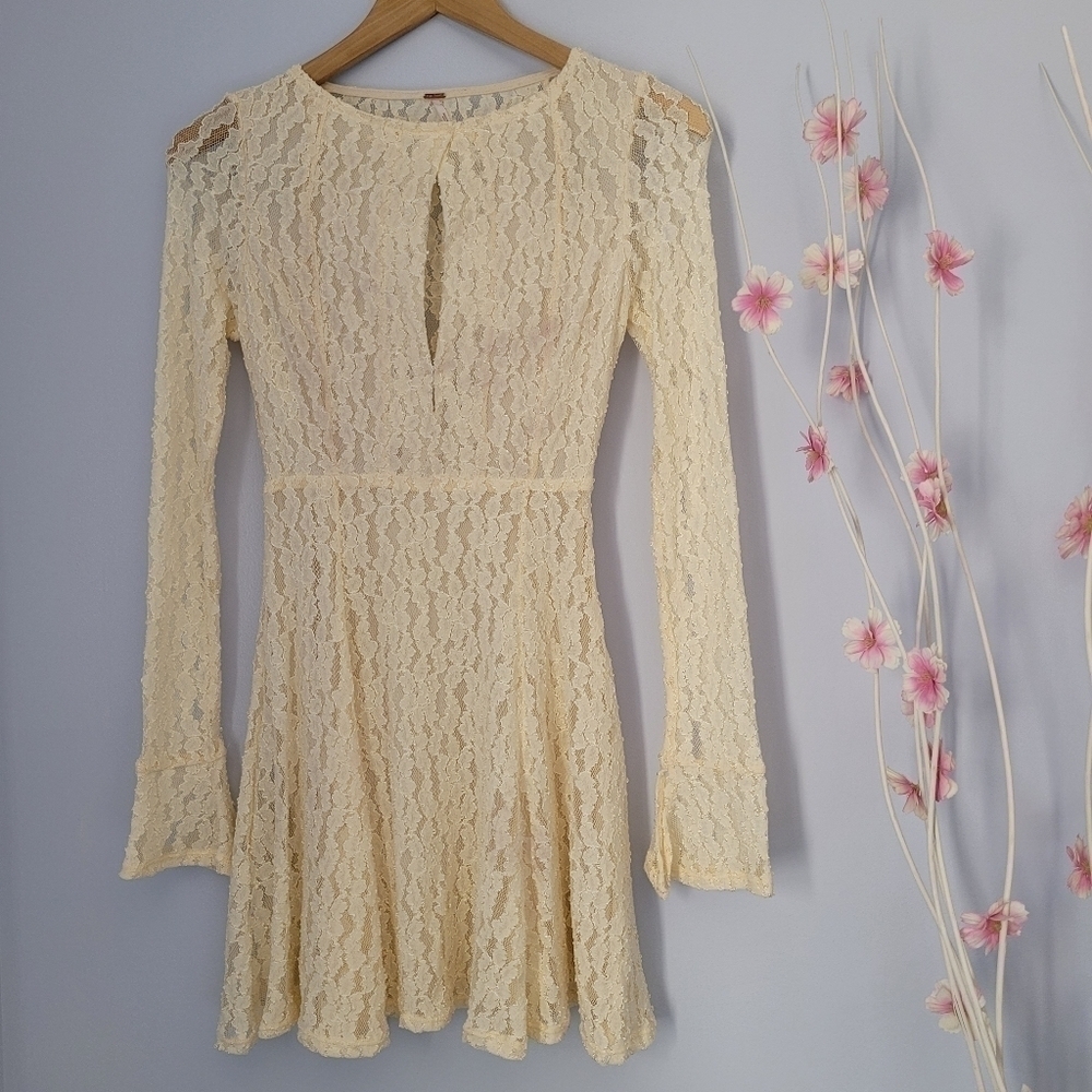 NWT FREE PEOPLE Teen Witch Lace Dress - Picture 3 of 10